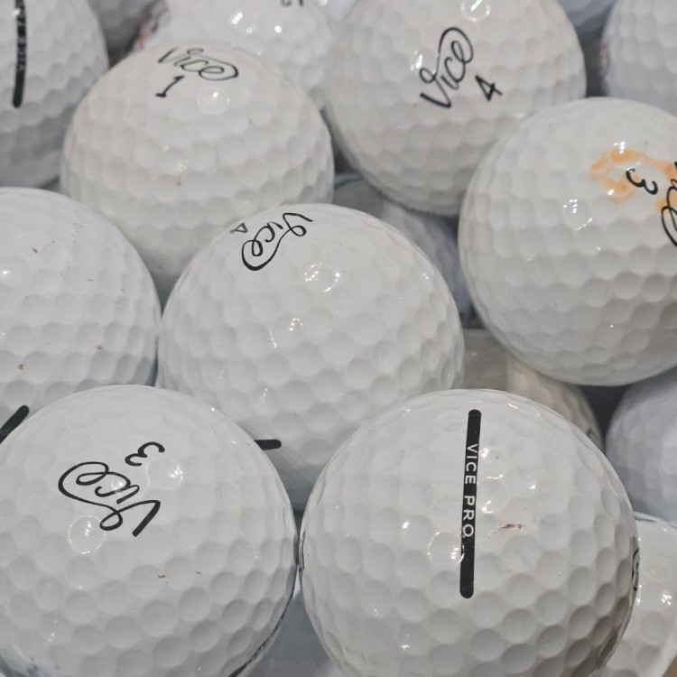 LAKEBALLS - używane piłki golfowe VICE mix, białe, kat. C - 10szt