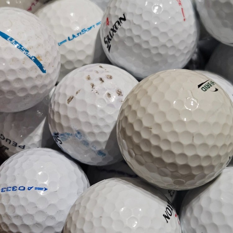 Używane piłki golfowe Srixon MIX lakeballs - kategoria C, białe, 10szt